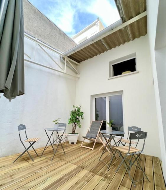 Chambre Alienor D'Aquitaine Bordeaux Exterior foto